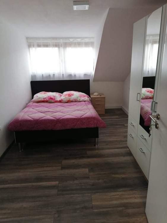 Ferienwohnung Andreea Saarlouis Buitenkant foto
