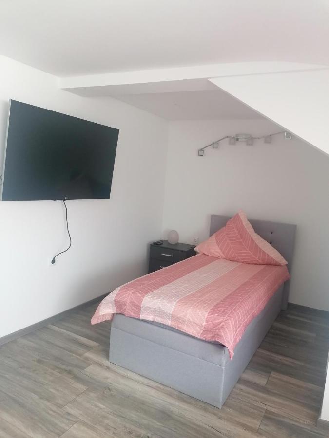 Ferienwohnung Andreea Saarlouis Buitenkant foto